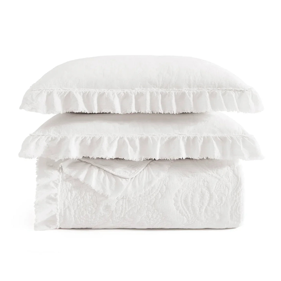 Stefanie stonewashed paisley ruffled quilt set in white with ruffled edge