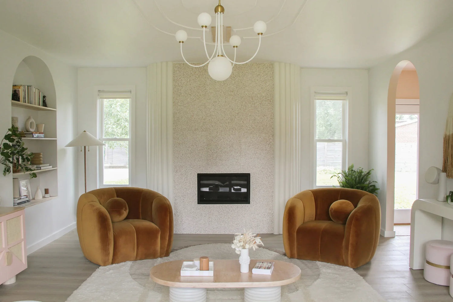 Pendant + Chandelier Lights