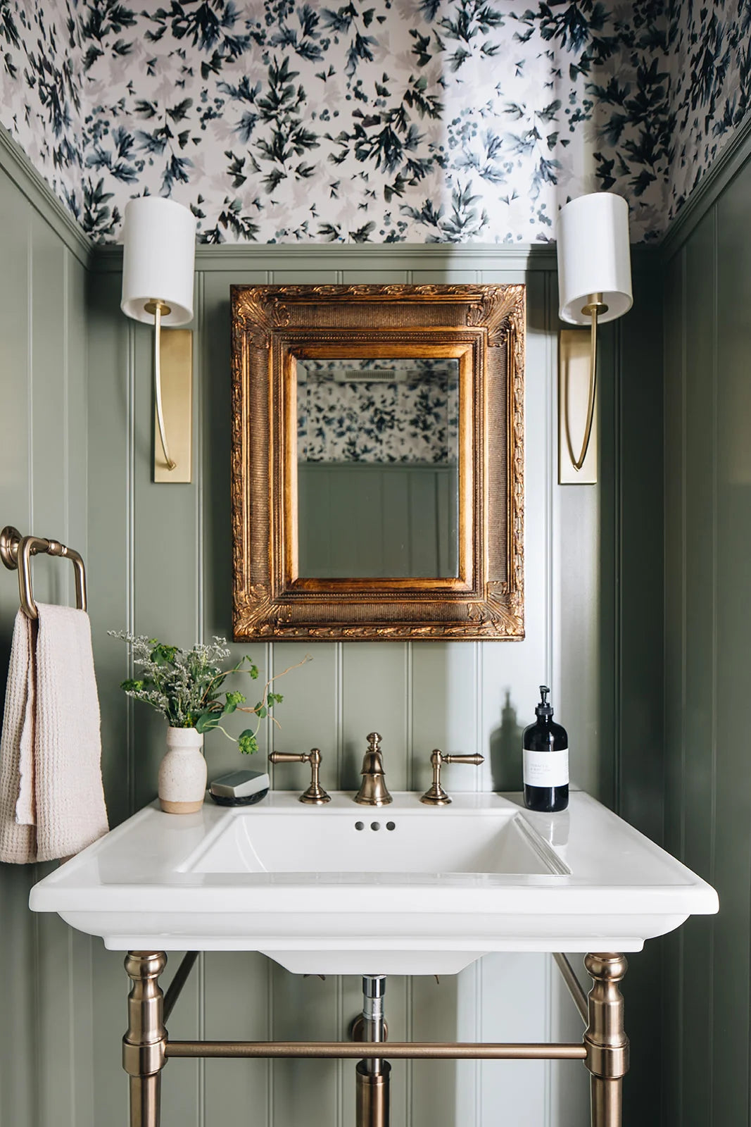 Queen Anne Brass Wall Sconce