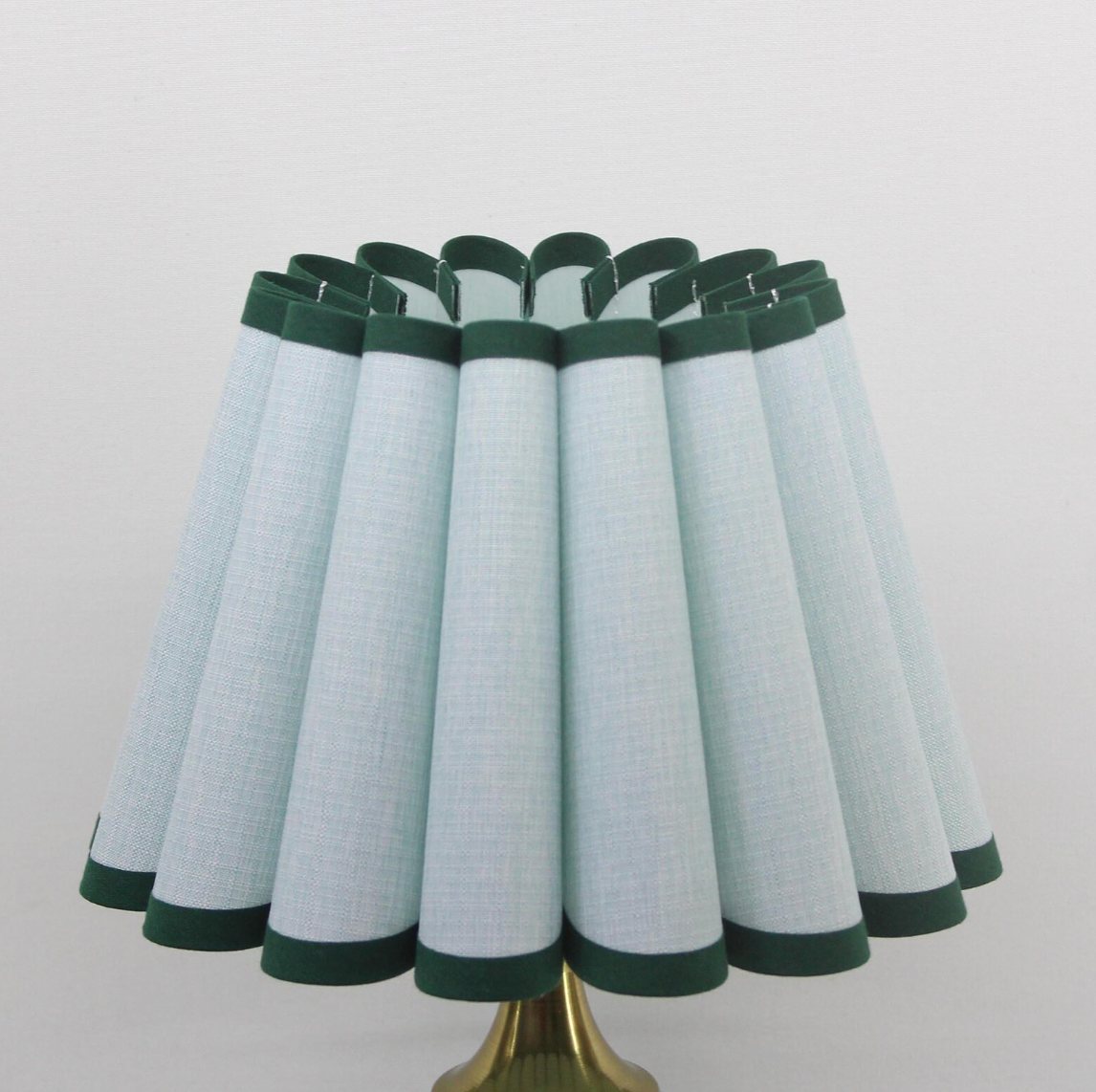 Sea Breeze Blue Scallop Counter Lamp