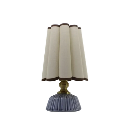 Bay Breeze Scallop Counter Table Lamp