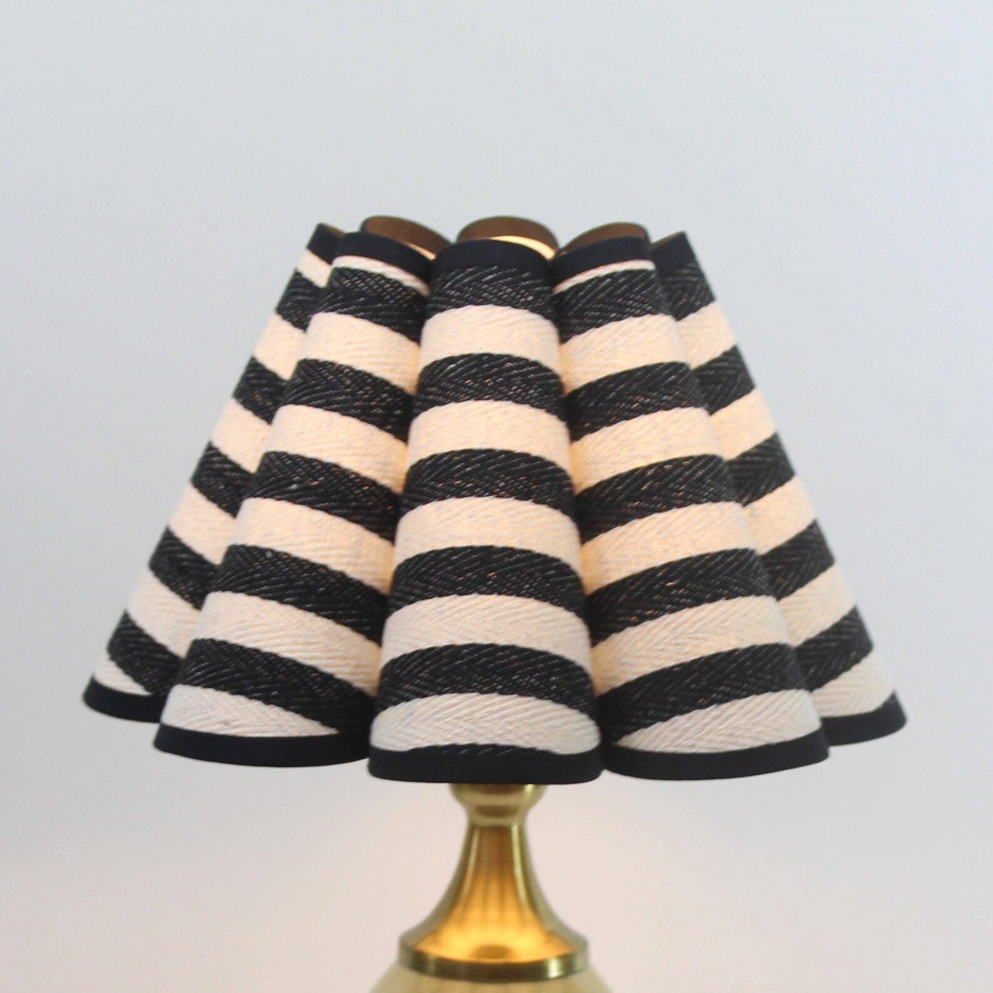 Lido Striped Scallop Counter Lamp