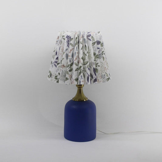 Betsy Floral Scallop Counter Lamp
